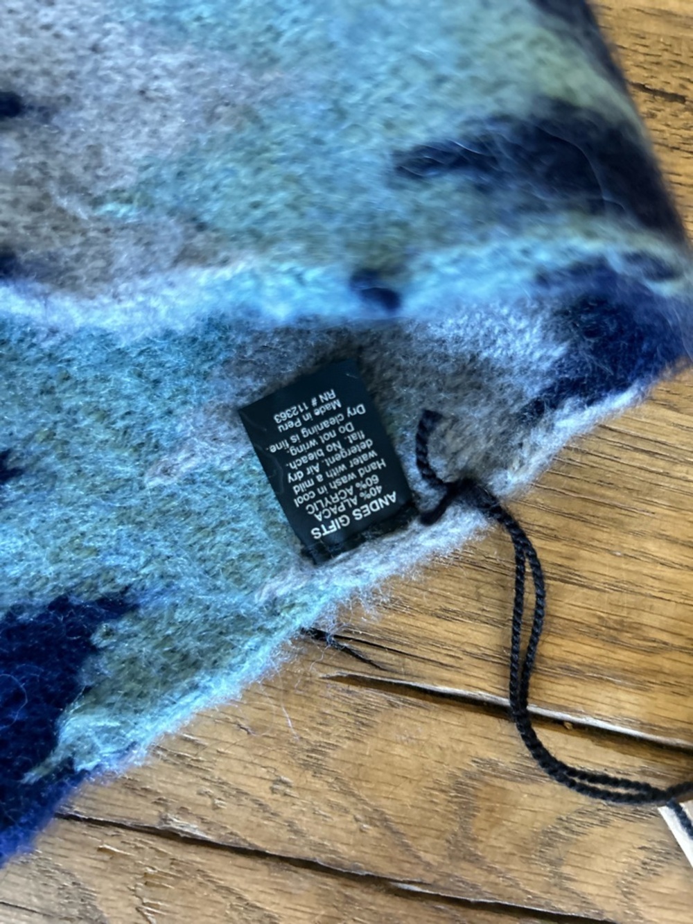 Andes Gifts alpaca blend Blue Patterned Wool infinity Scarf new native - Picture 3 of 7